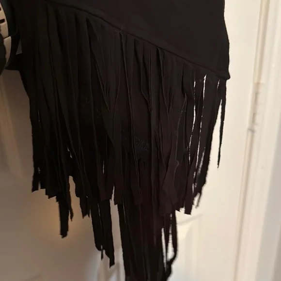 Black Fringe Hem Women's Top - Picture 4 of 4